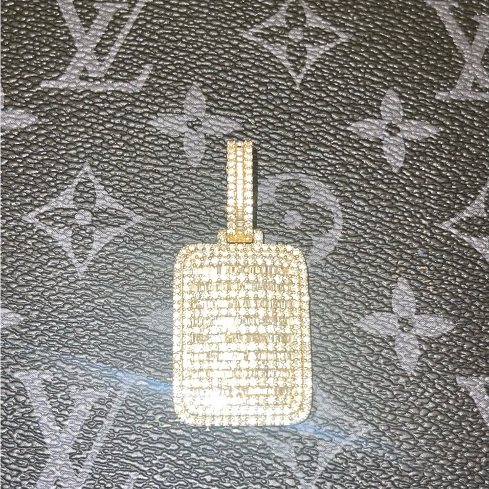 5 carat Diamond Vs 2 HI color , 10 carat gold